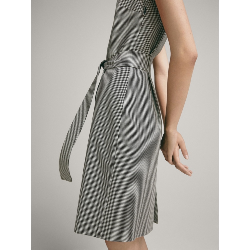 Massimo Dutti Sleeveless Belted houndstoot… - Picture 3 of 16